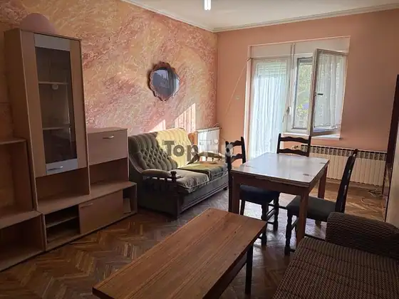 Fünfzimmerhaus in Kertvaroš